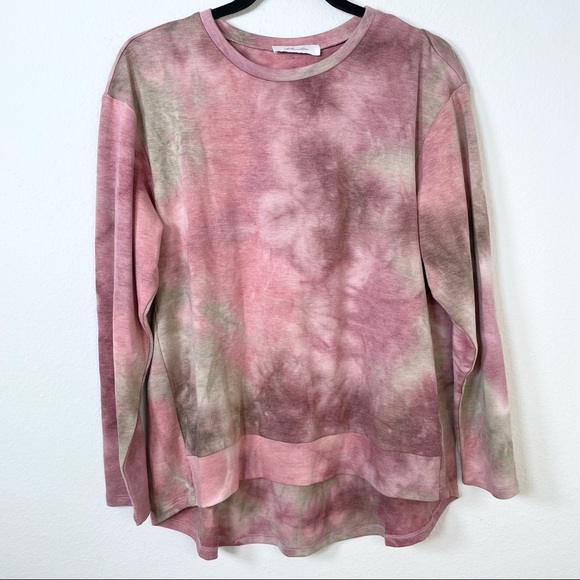 Tie Dye Long Sleeve top - Picture 1 of 13
